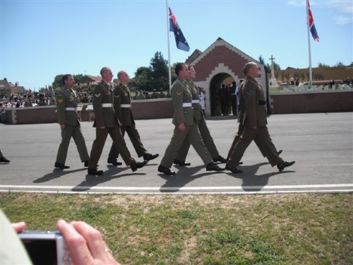 fromelles 19 7 2010 begrafenis van 250 australische soldaten 227